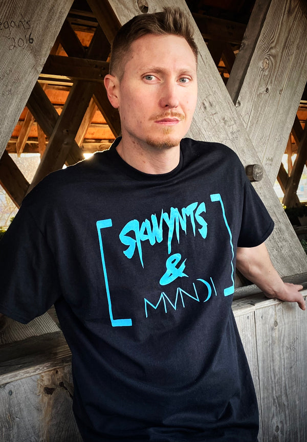 Skwynts & MVNDI Tee